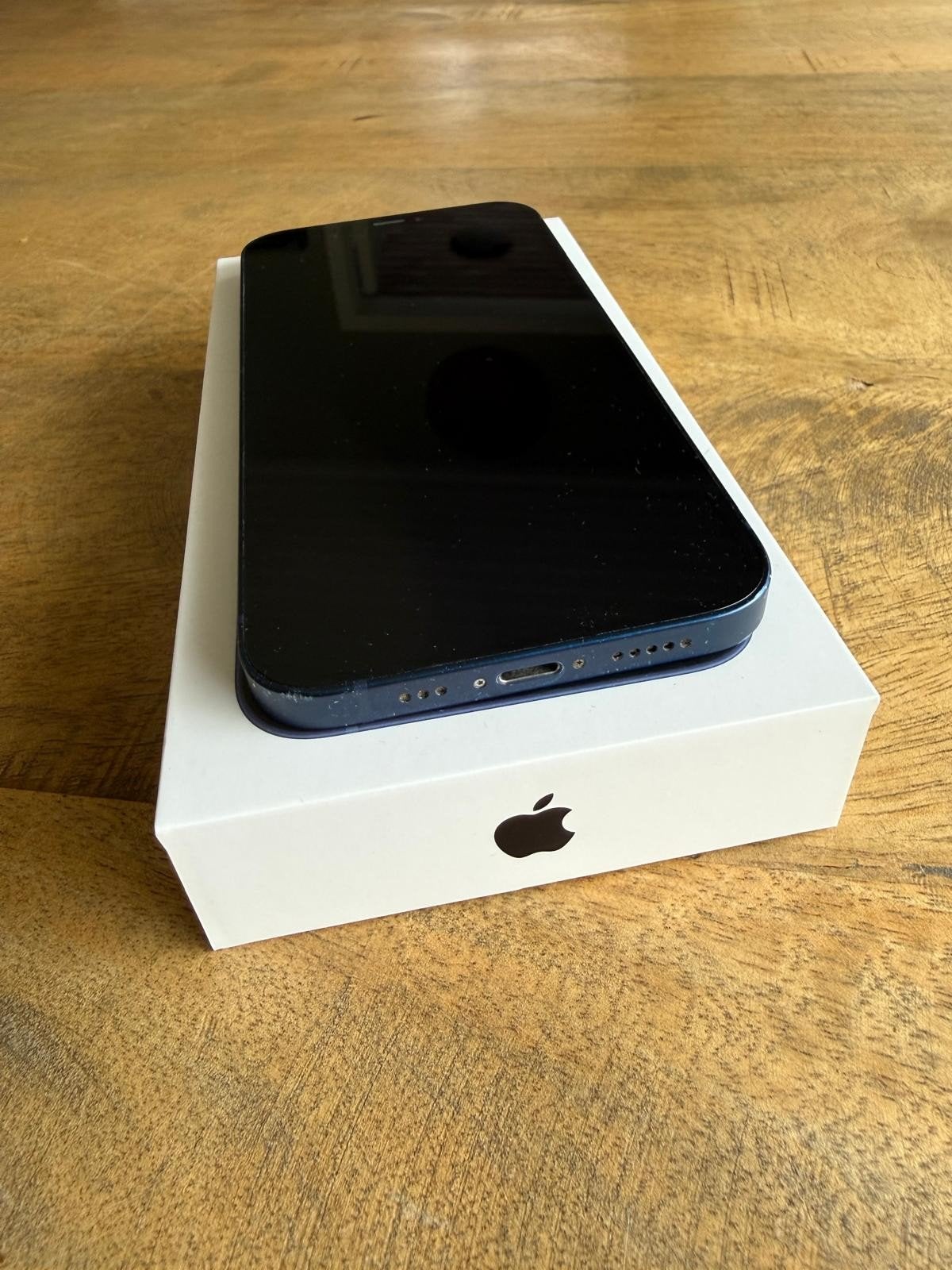 Iphone 12 / 64gb / blauw, Gebruikt, 77 %, Zonder simlock, Zonder abonnement