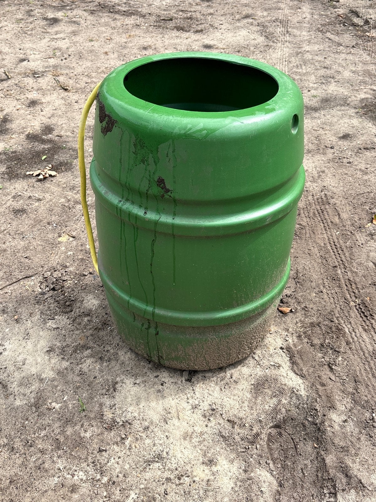 Groene Regenton - Gebruikt maar functioneel, Tuin en Terras, Ophalen, Kunststof, Gebruikt, Met kraantje