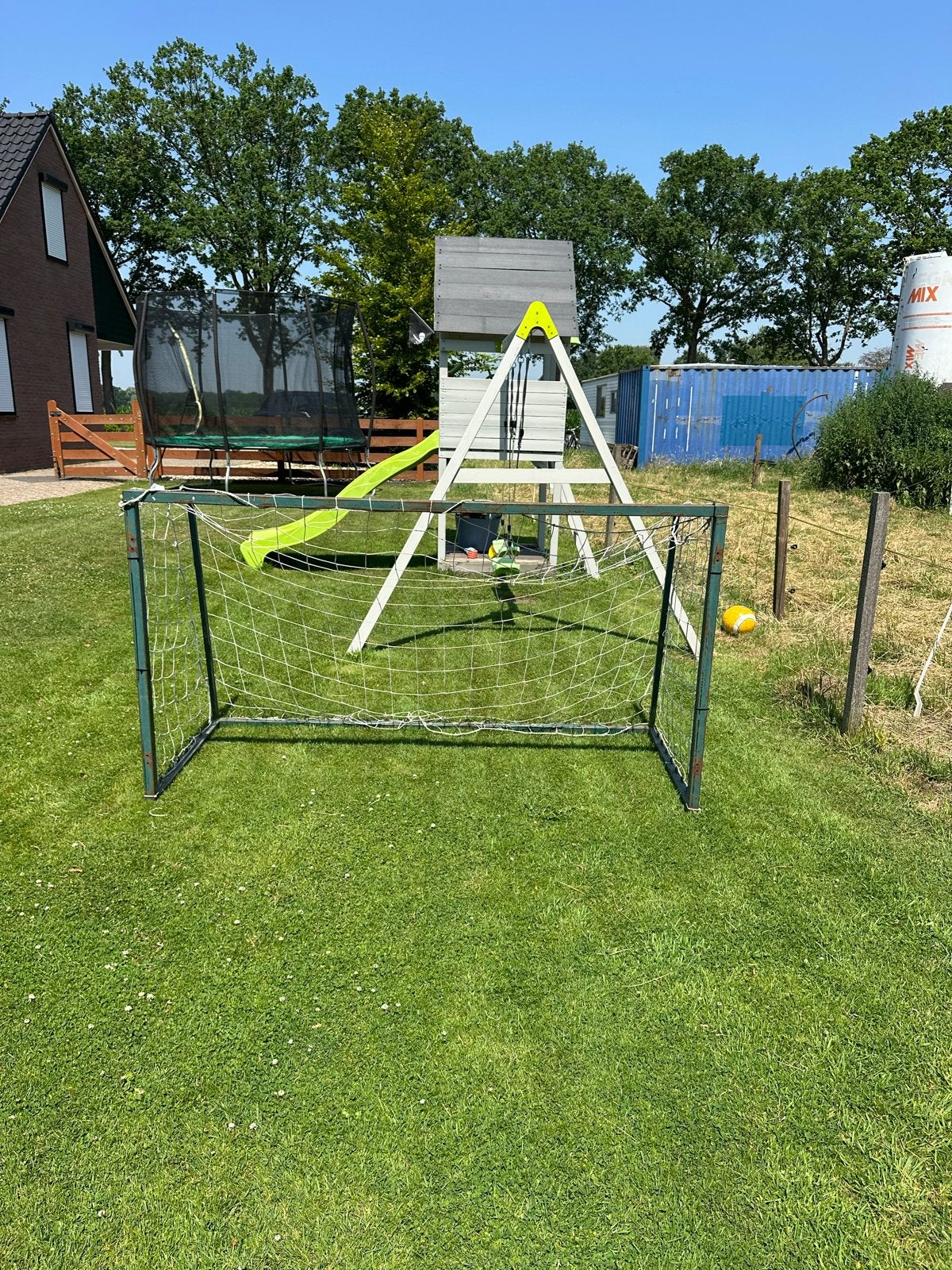 Voetbalgoal van staal - 220x125x90 cm, Sport en Fitness, Maat XS of kleiner, Ophalen, Gebruikt, Overige typen
