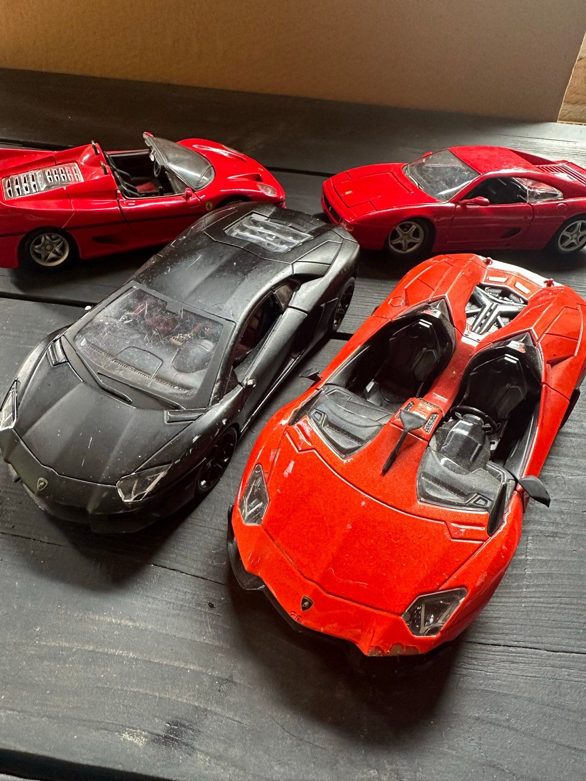 Retro Schaalmodellen Auto's - Ferrari, Lamborghini, Hobby en Vrije tijd, Overige merken, Gebruikt, Auto, 1:32 tot 1:50