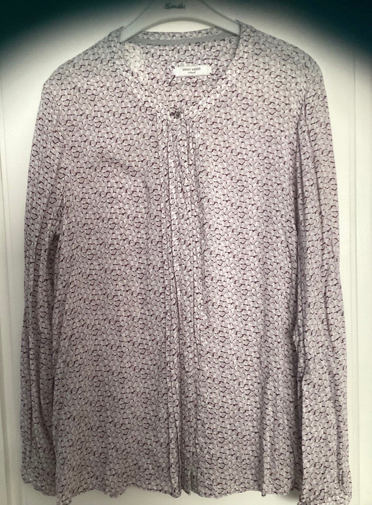 Gerrie Weber blouse l-mouw, mt 42, siernaadjes voorpand., Ophalen of Verzenden, Zo goed als nieuw, Maat 42/44 (L), Paars