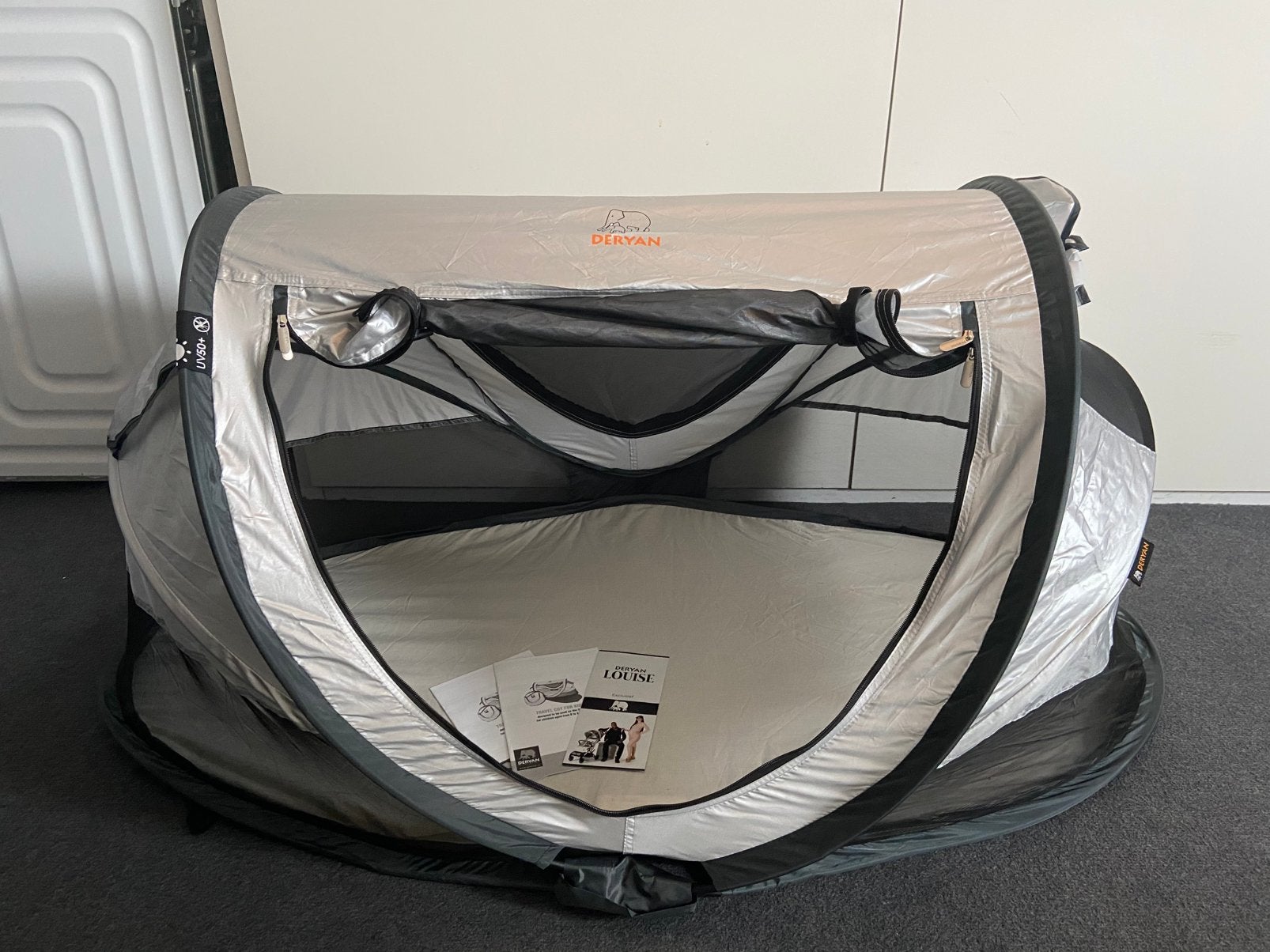 Deryan peuter tent silver met extra matras, Ophalen of Verzenden, Zo goed als nieuw, Reisbedje