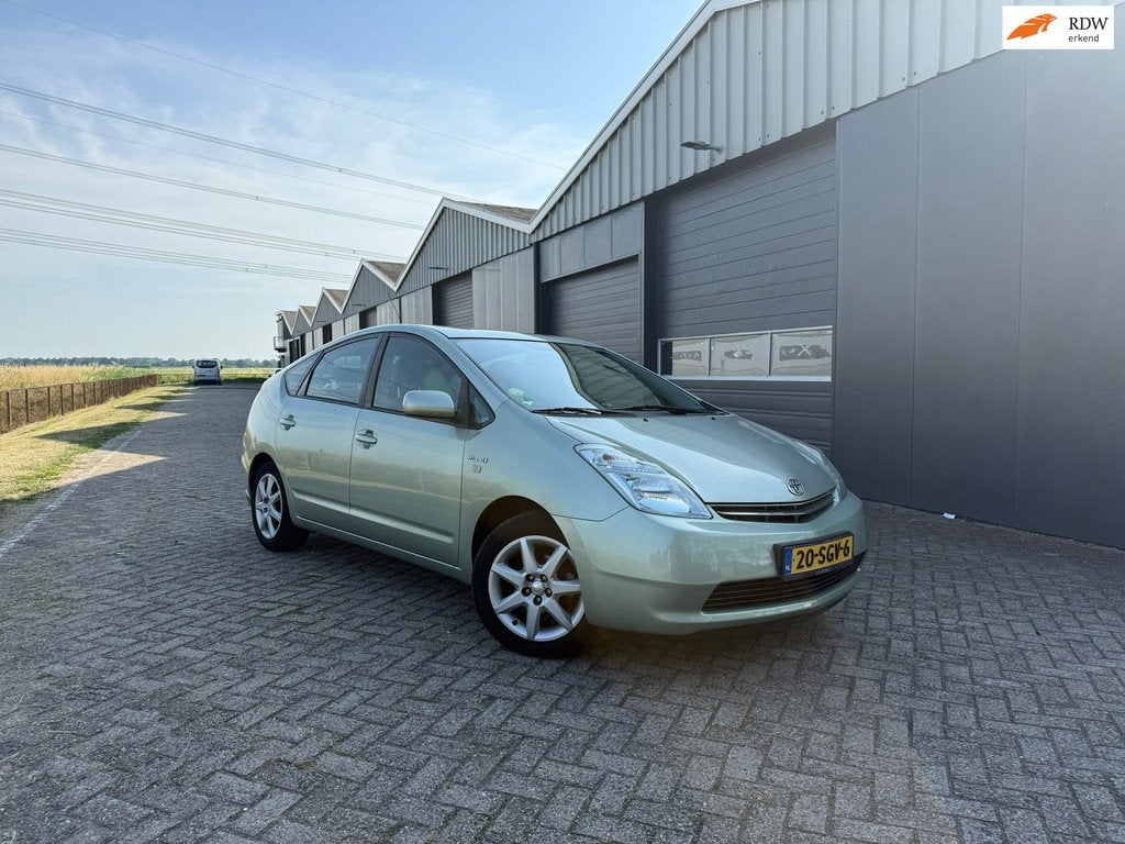 Toyota Prius 1.5 VVT-i Comfort Nieuwe APK/Trekhaak/AC, Auto's, Toyota, Bedrijf, Te koop, Prius, ABS, Airbags, Airconditioning
