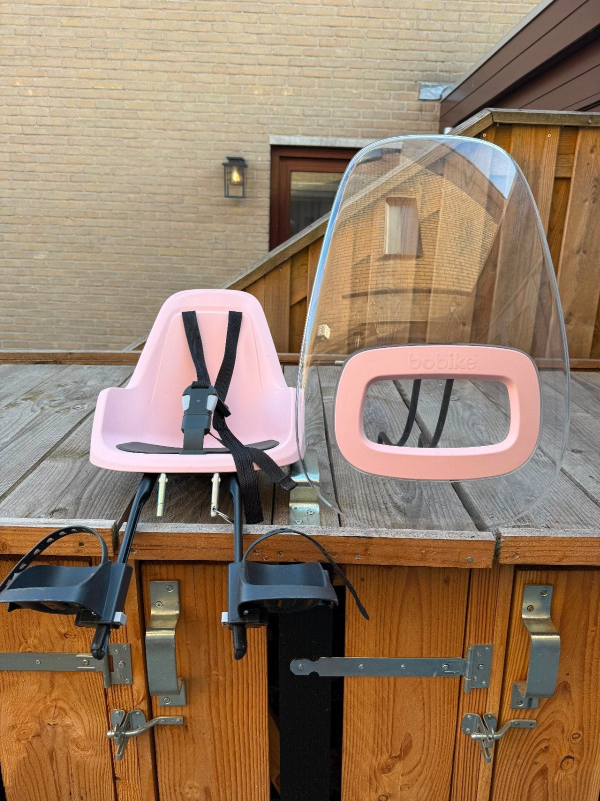 Bobike Go Mini fietsstoeltje + windscherm Cotton Candy Pink, Ophalen, 0 t/m 18 kg, Voorzitje, Bobike