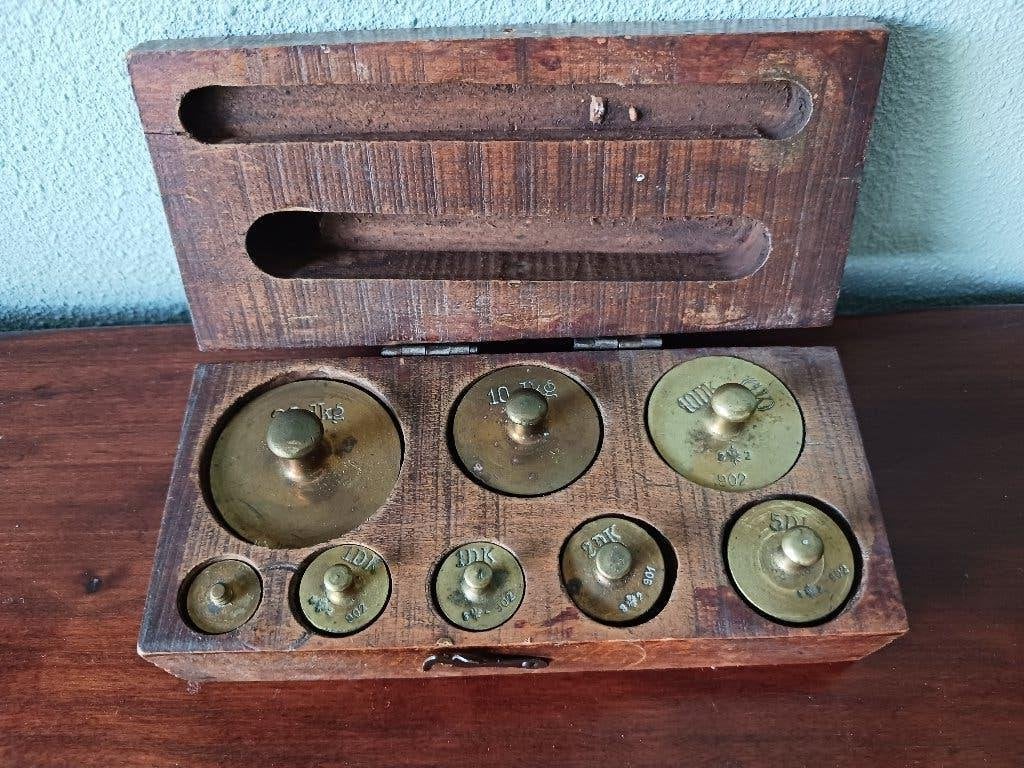 kistje met koperen gewichten, Antiek en Kunst, Antiek | Gereedschap en Instrumenten, Ophalen