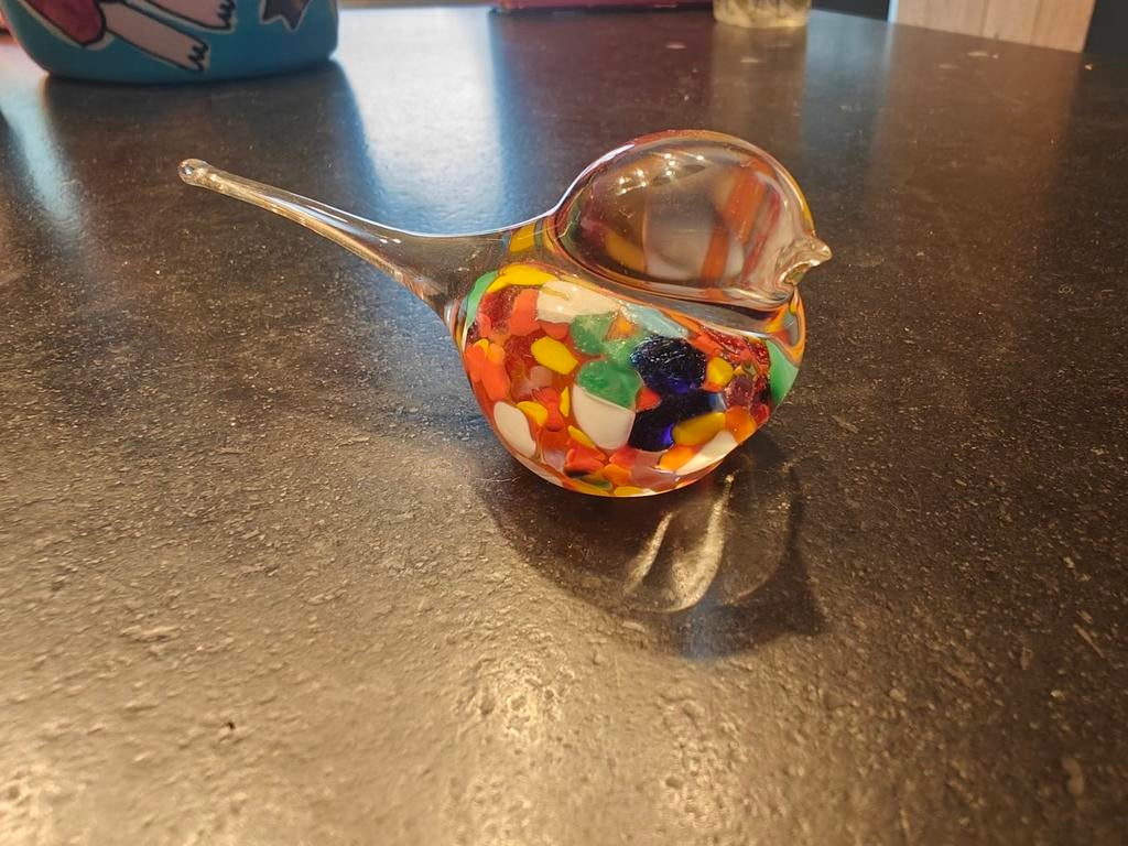 Klein glazen vogeltje met gekleurde mozaïek, Ophalen of Verzenden