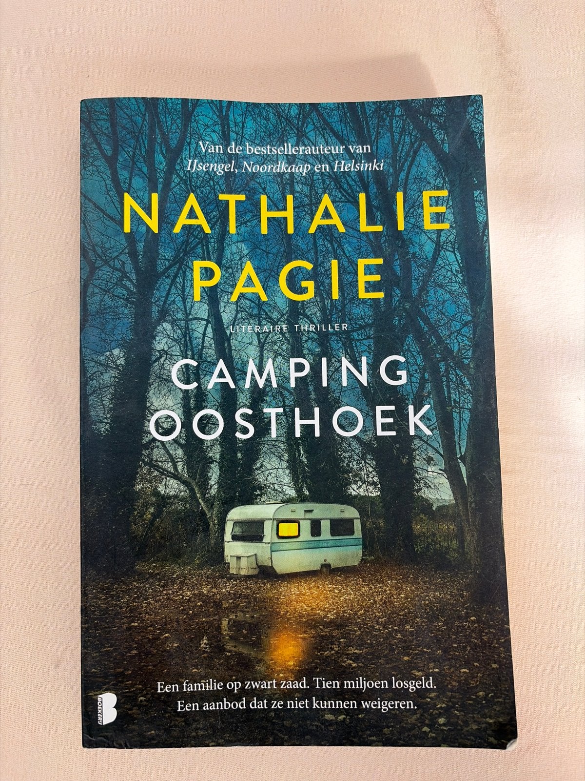 Nathalie Pagie - Camping Oosthoek (Literaire thriller), Ophalen, Zo goed als nieuw, Nederland