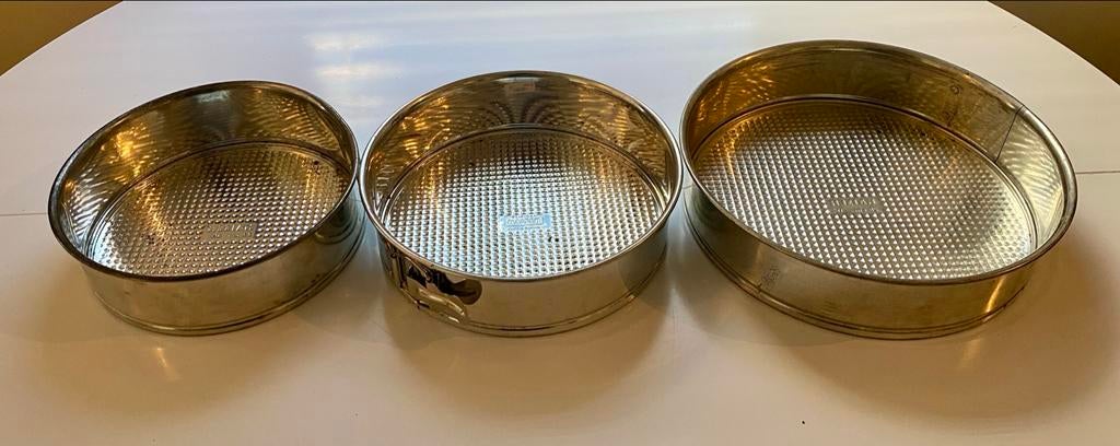 Set van 3 ronde vintage Kaiser bakvormen, springvormen, Zilver, Ophalen of Verzenden, Metaal, Overige merken