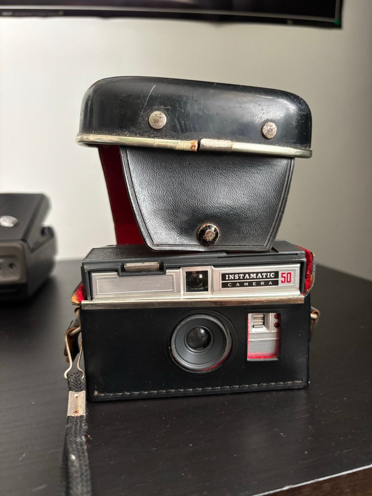 Kodak Instamatic 50 Camera met hoesje - Vintage, Ophalen of Verzenden, Niet werkend, Compact, Kodak