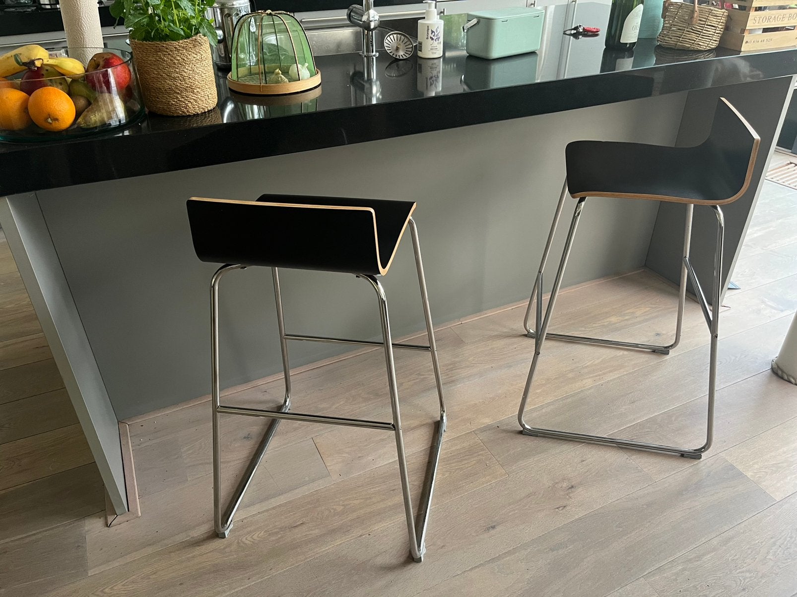 Ikea Sebastian barkrukken zwart 75 cm, Ophalen, 60 tot 90 cm, Zo goed als nieuw, Hout