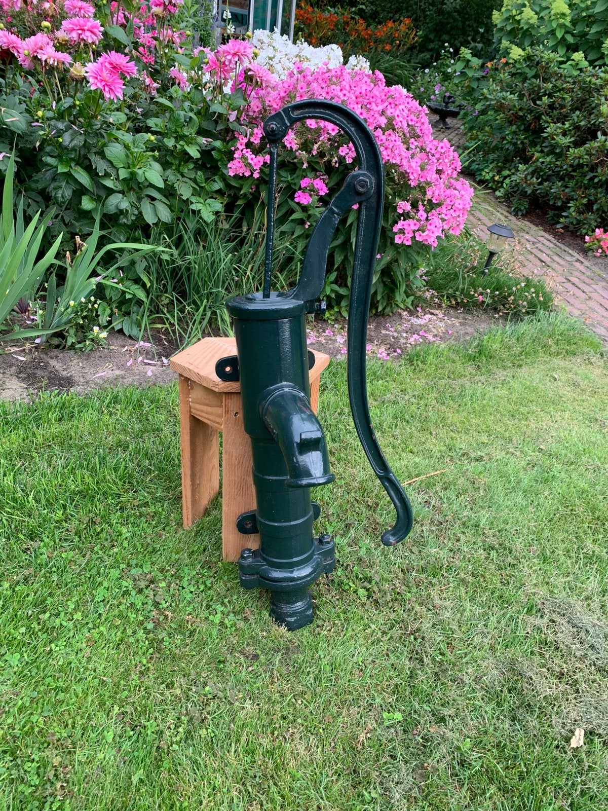Waterpomp (decoratief voor in tuin), Tuin en Terras, Ophalen, Zo goed als nieuw