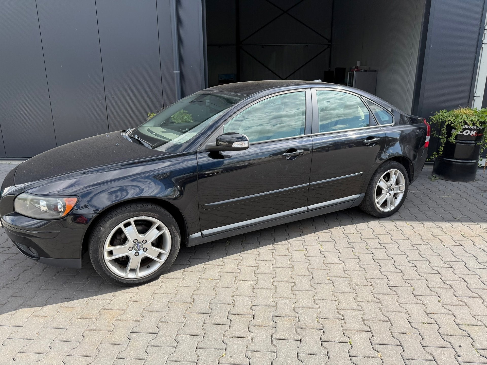 Volvo S40 2.0 Edition II, Auto's, Volvo, Voorwielaandrijving, 1350 kg, Gebruikt, Beige