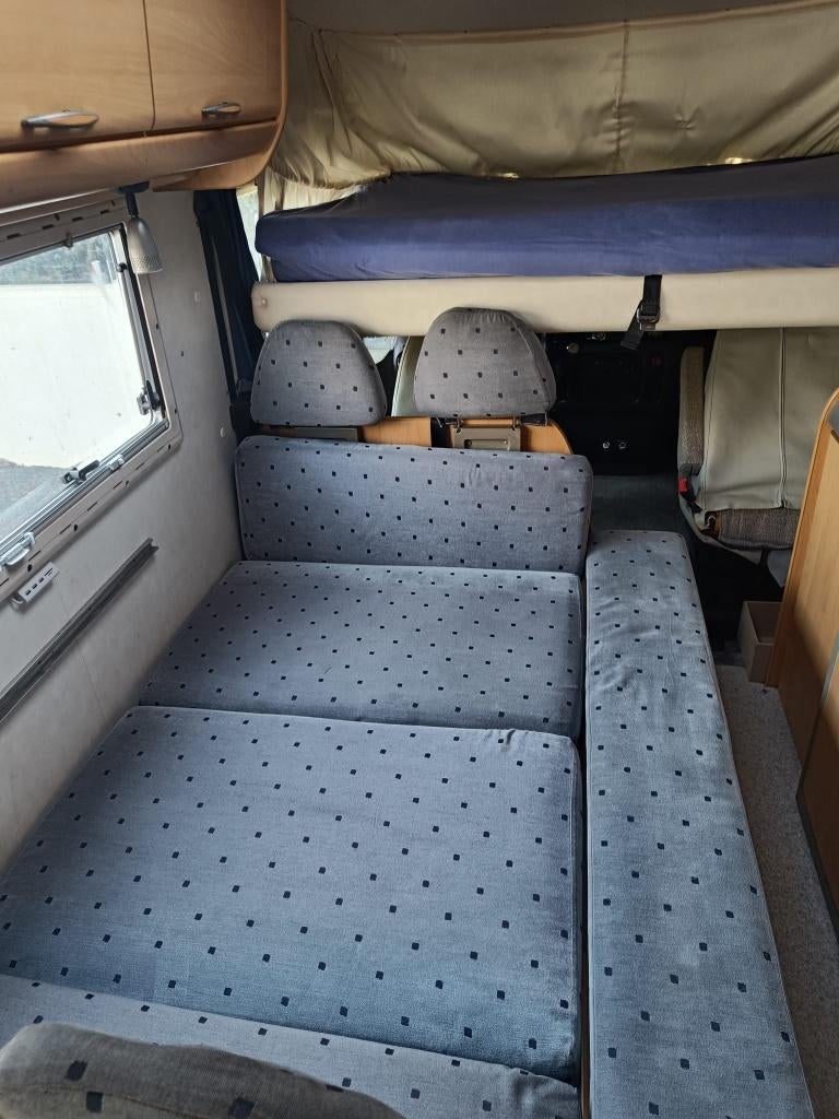 Foto 15 van Topstaat: 6-persoons Hymer BR598 camper | APK: maart 2027