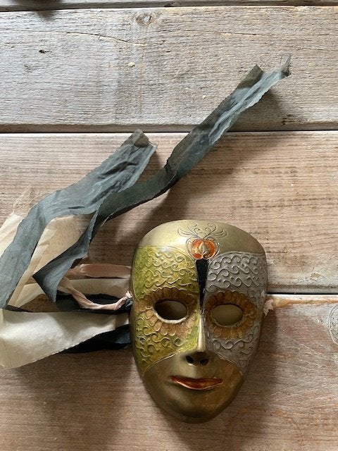 Klein vintage messing masker Venetie. Comedia dell arte., Ophalen