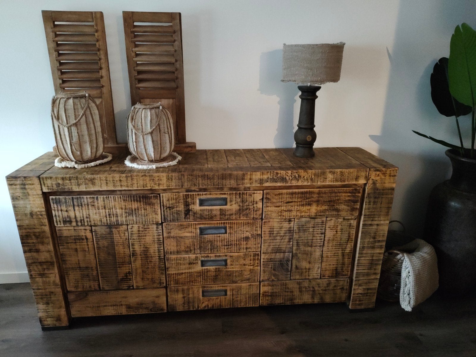 Robuust houten dressoir met lades en deuren, Ophalen, Gebruikt, 150 tot 200 cm, Landelijk, Industrieel
