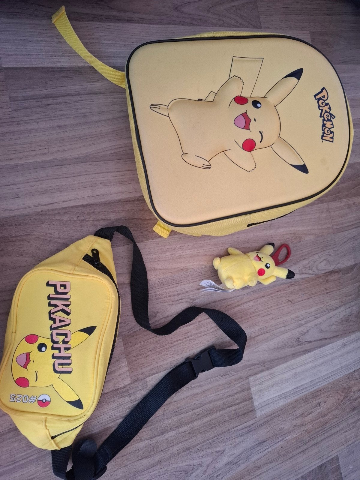 Pokemon Pikachu rugzak, heuptas en knuffel set, Ophalen of Verzenden, Gebruikt, Overige typen