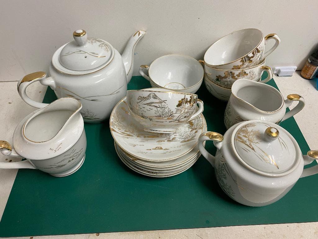 Exclusief Kutani Japan Servies met Bladgoud - 20-delig, Ophalen