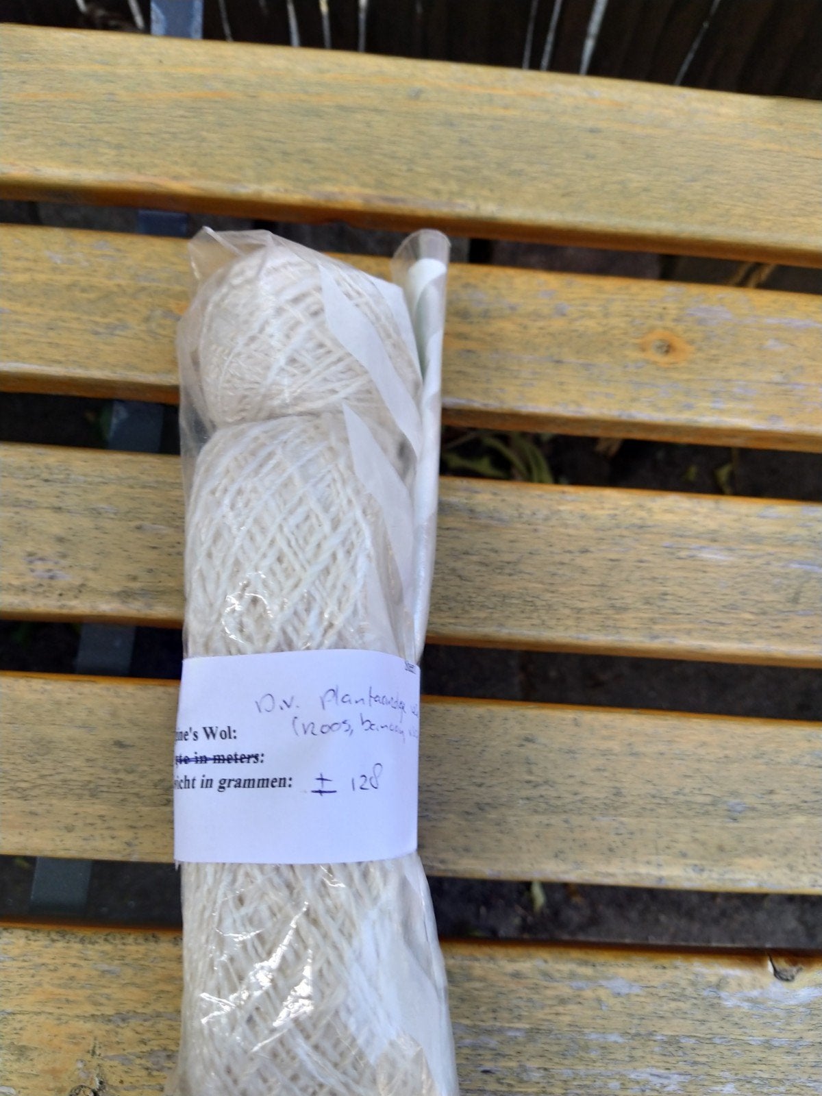 Zelfgesponnen puur plantaardige garen €12,50, Hobby en Vrije tijd, Breien en Haken, Ophalen of Verzenden, Nieuw, Breien of Haken