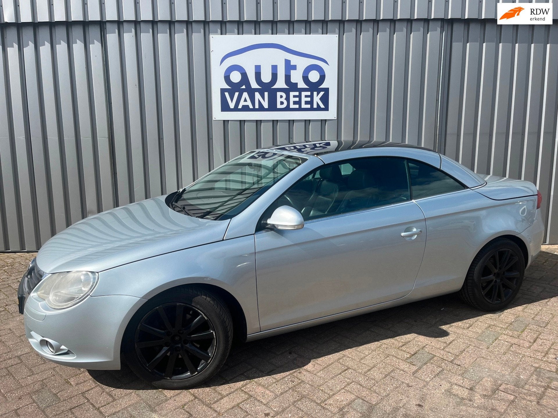 Volkswagen Eos 2.0-16v FSI, Auto's, Voorwielaandrijving, Gebruikt, 4 cilinders, 4 stoelen