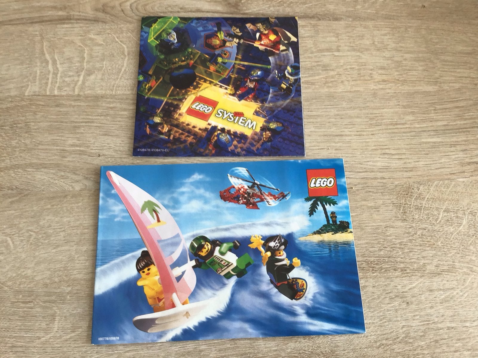 Lego instructieboekjes - System en Surf, Gebruikt, Lego, Accessoire, Ophalen of Verzenden