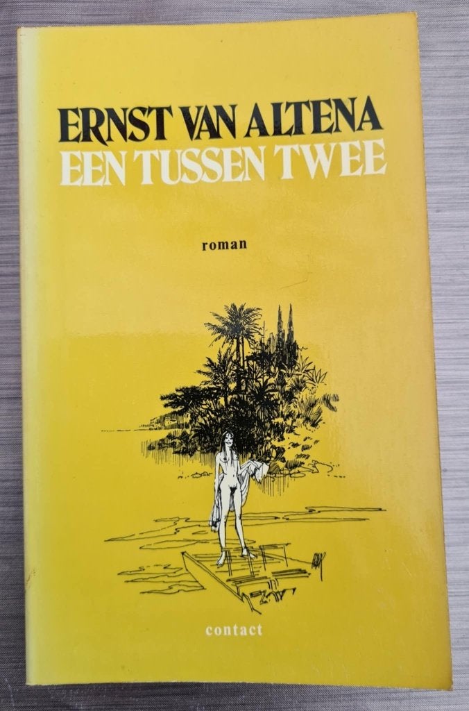 Ernst van Altena - Een tussen twee, Ophalen of Verzenden, Gelezen, Nederland