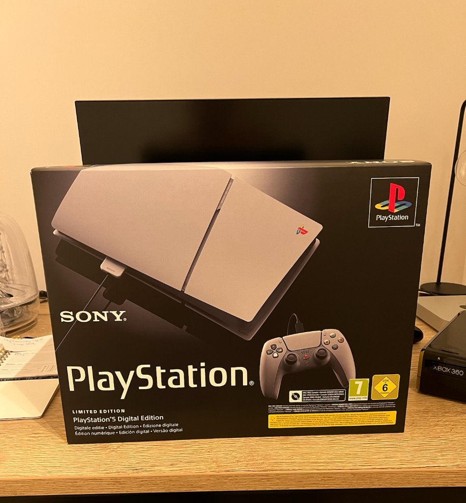 PS5 Limited Edition 30th anniversary SEALED 1Tb, Ophalen of Verzenden, Nieuw, Playstation 5 Digital