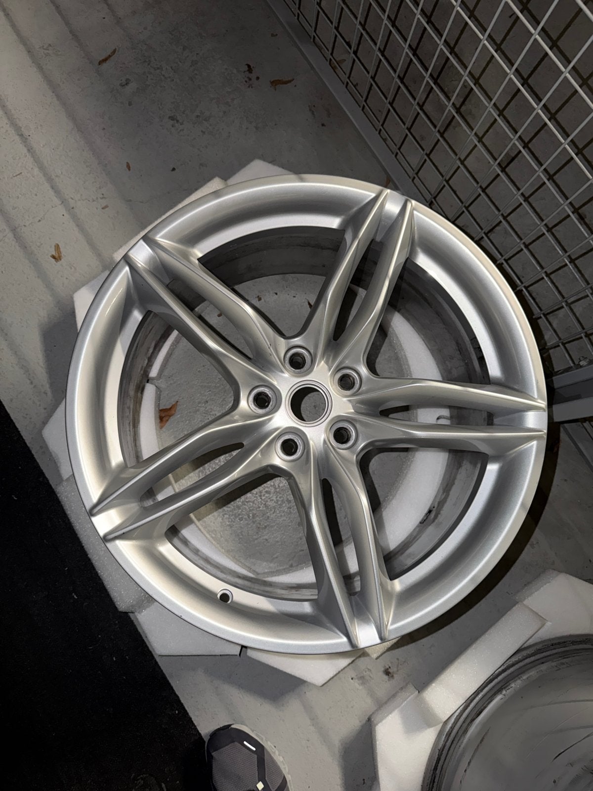 Originele standard Ferrari 812 Superfast velgen, Ophalen, Gebruikt, Velg(en), All Season