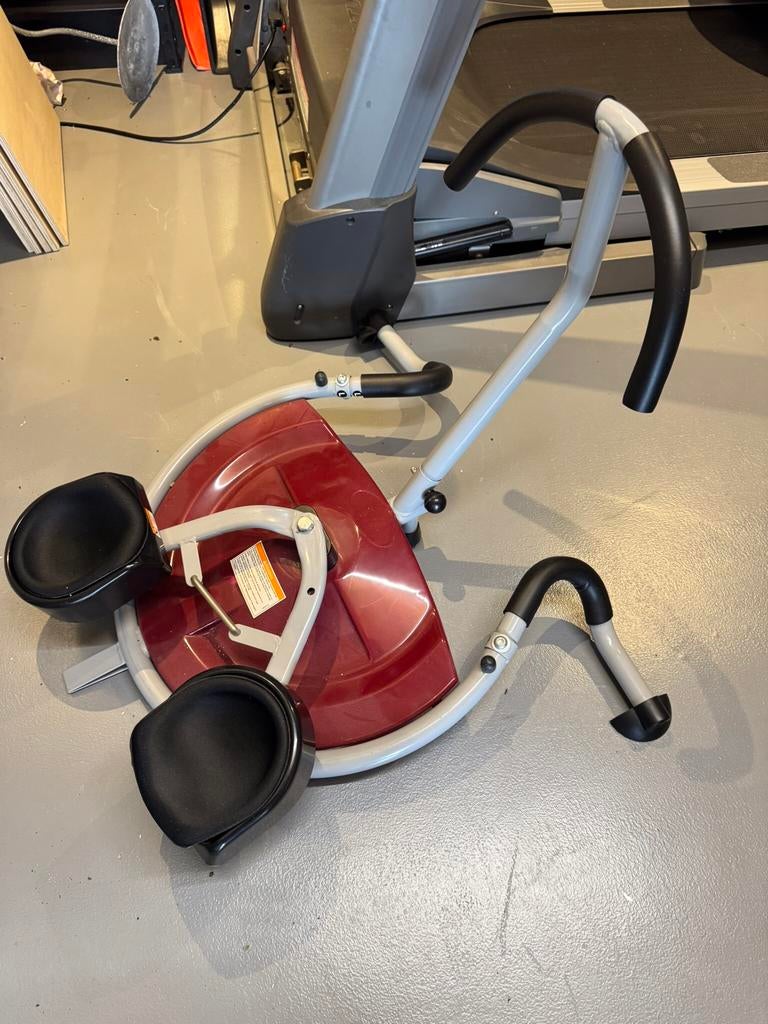 Buikspier  ab trainer, Sport en Fitness, Fitnessmaterialen, Ophalen, Zo goed als nieuw, Buikspierwiel