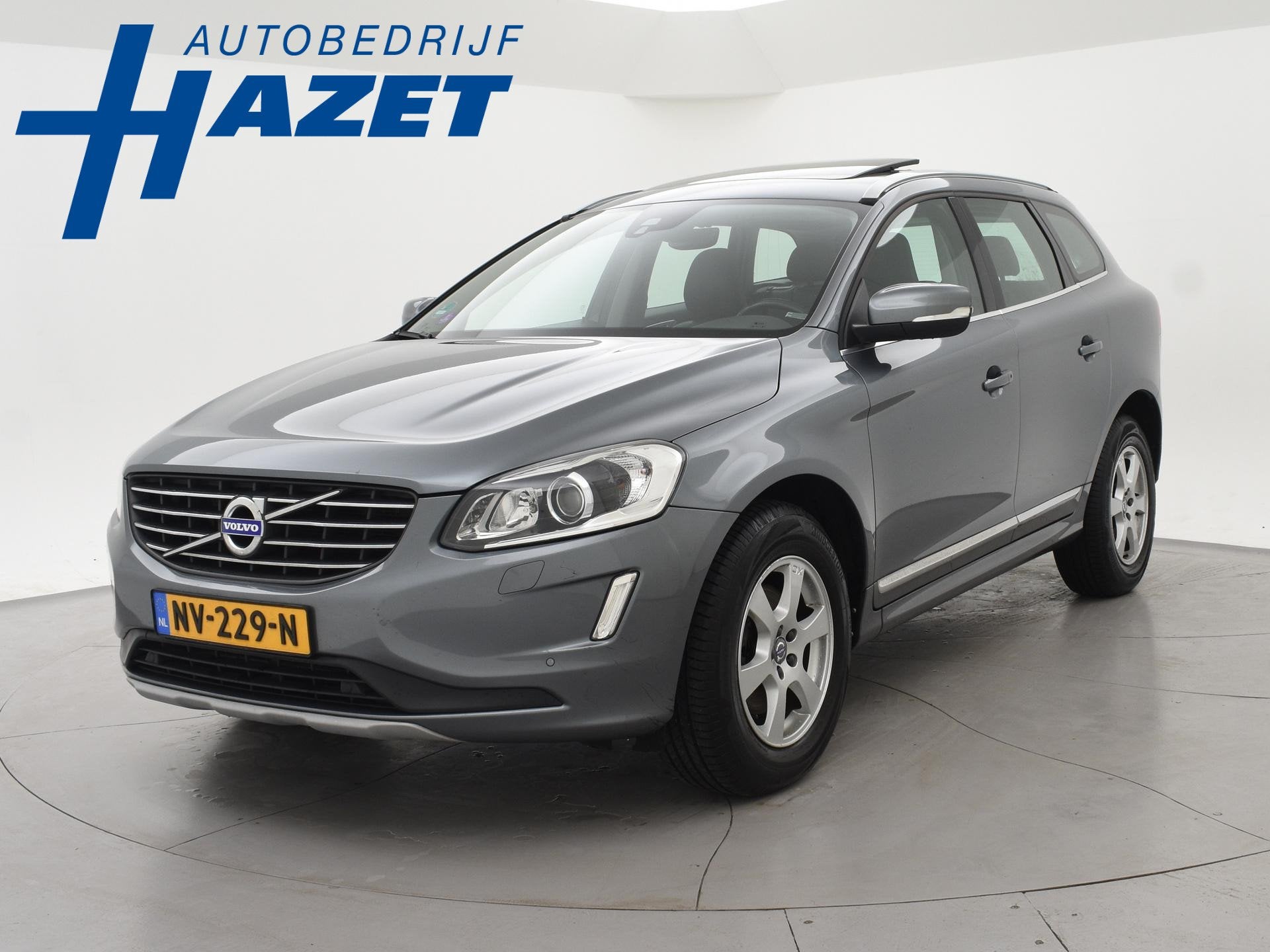 Volvo XC60 2.0 T5 FWD 245 PK POLAR+ PANORAMA | LEDER | TREKH, Auto's, 15 km/l, Gebruikt, 4 cilinders, 1969 cc