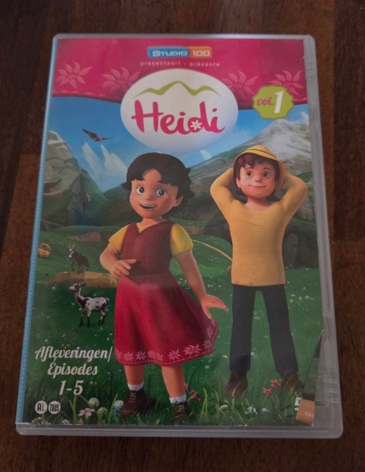 Heidi: Volume 1 DVD - Afleveringen 1-5, Cd's en Dvd's, Dvd's | Kinderen en Jeugd, Alle leeftijden, Ophalen of Verzenden, Zo goed als nieuw