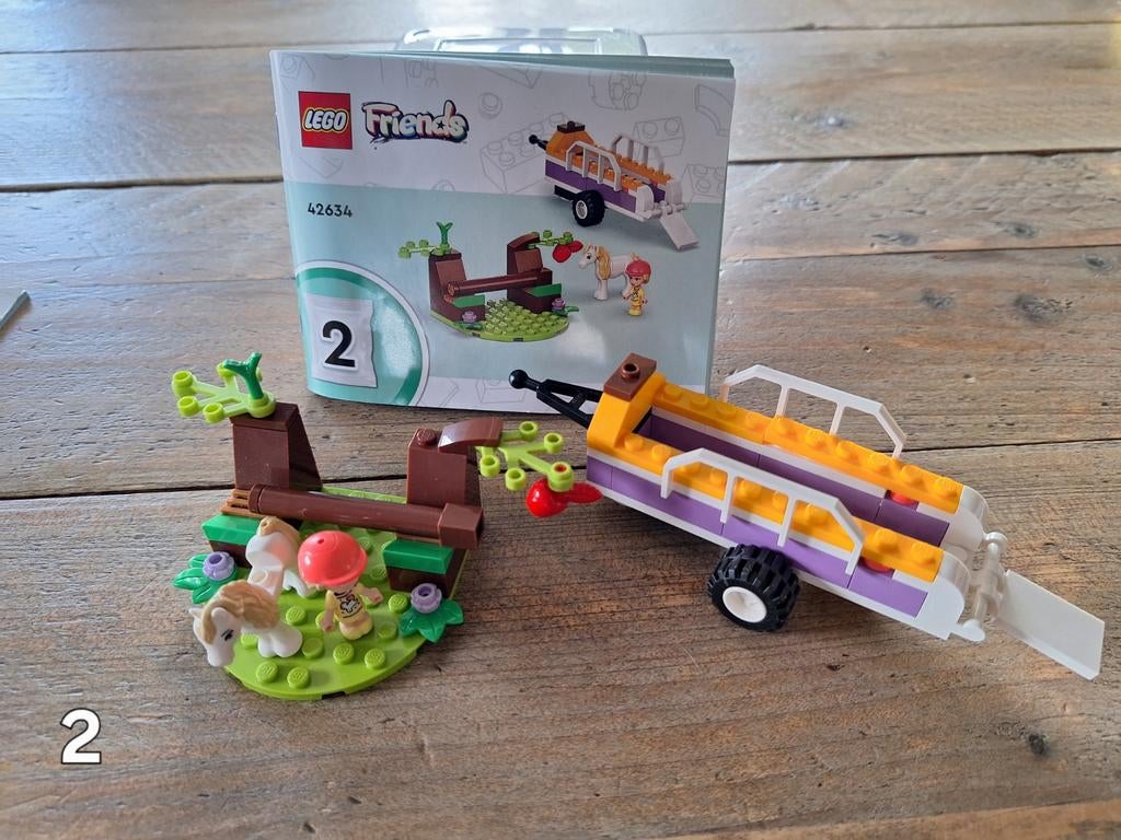 6 lego friends sets compleet, Kinderen en Baby's, Speelgoed | Duplo en Lego, Ophalen of Verzenden, Zo goed als nieuw