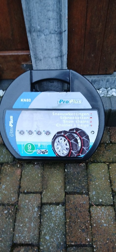 sneeuwkettingen, Ophalen, Zo goed als nieuw