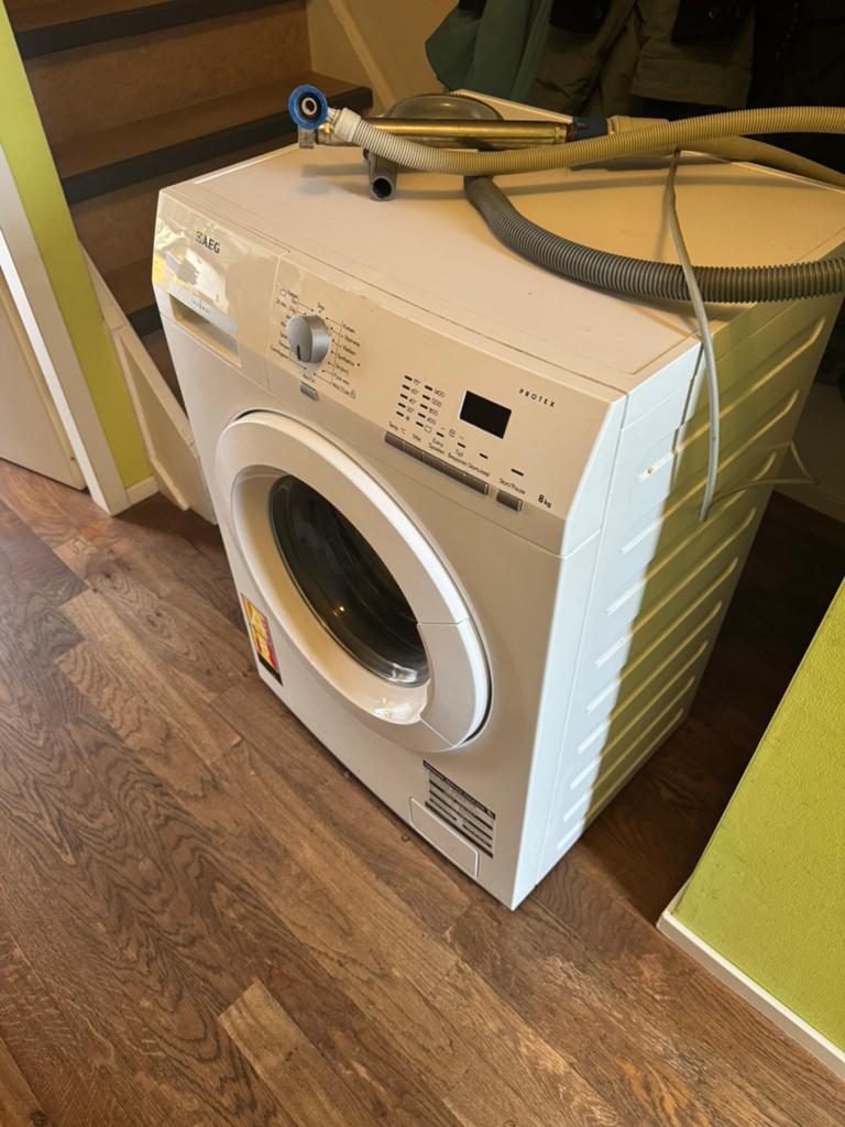 AEG Lavamat Protex 8kg Wasmachine - Zeer Goede Staat, Ophalen, 1200 tot 1600 toeren, Gebruikt, 8 tot 10 kg