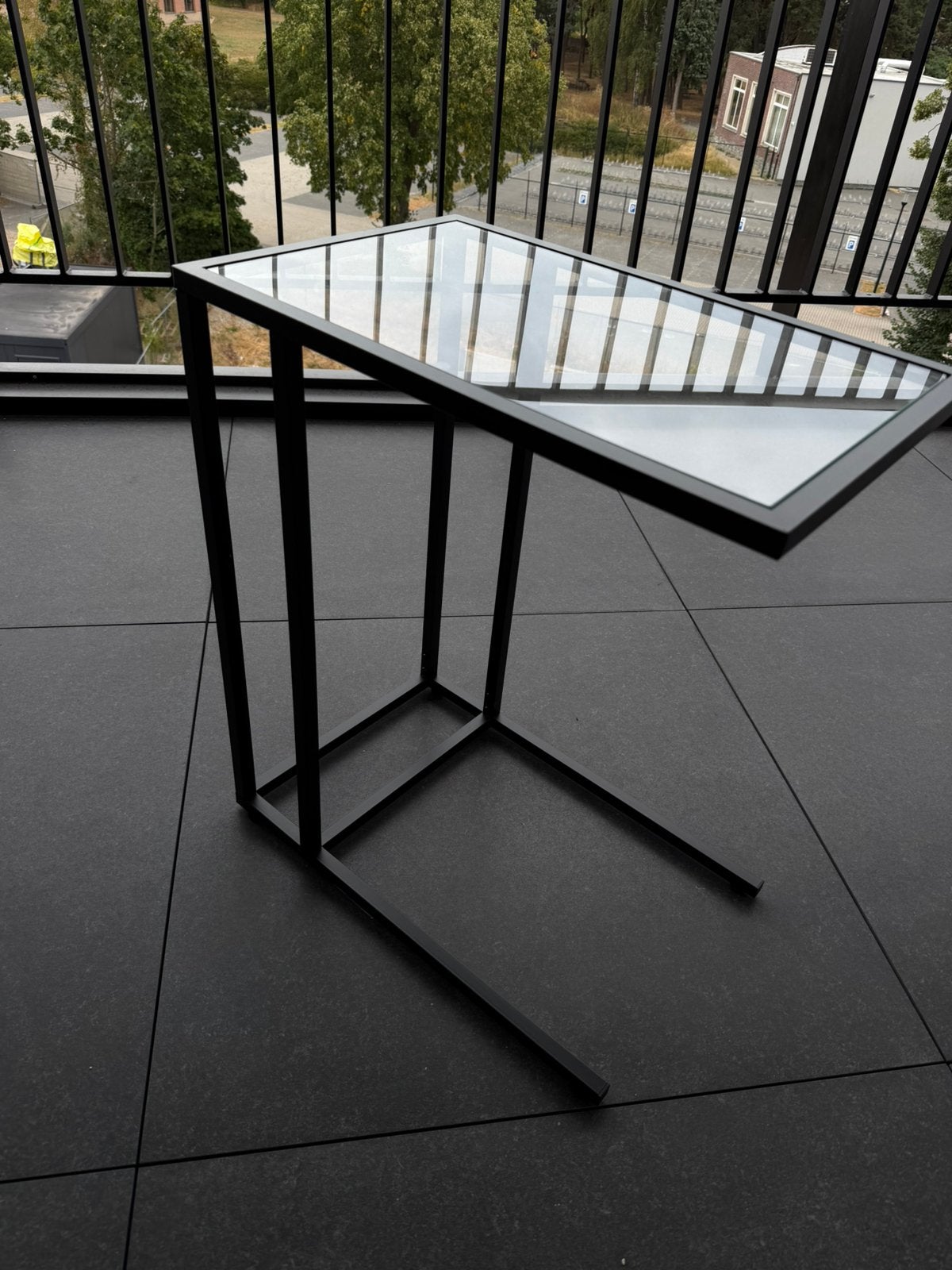 Bijzet tafel ikea, Ophalen, Zo goed als nieuw, Rechthoekig