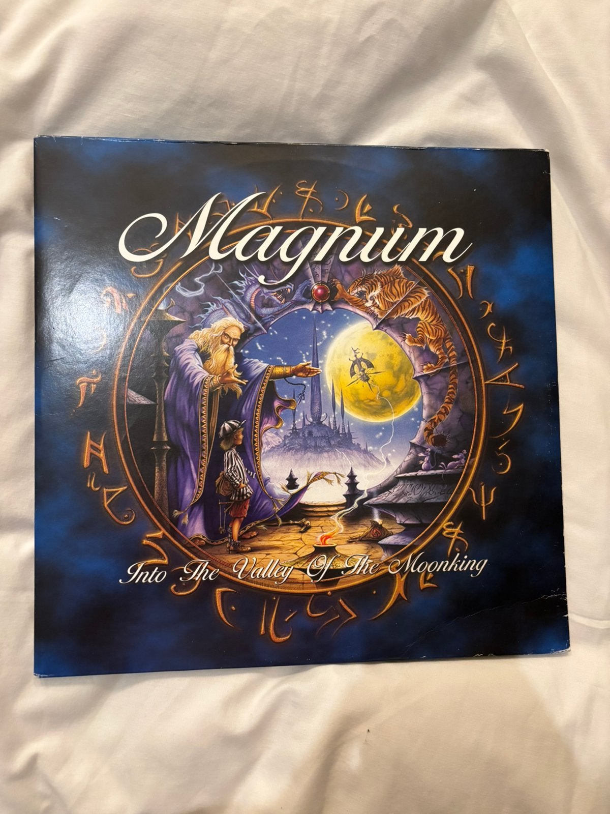 Lp magnus - into the valley of the moon king 2009 vinyl nm-, Cd's en Dvd's, Vinyl | Rock, Ophalen of Verzenden, Zo goed als nieuw