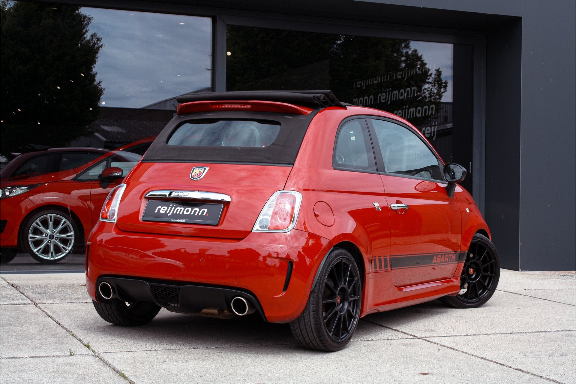Fiat 500C 1.4-16V Abarth Rossa | 17" | Sportuitlaat | Leder, Auto's, Euro 5, 15 km/l, Huisgarantie, 4 cilinders