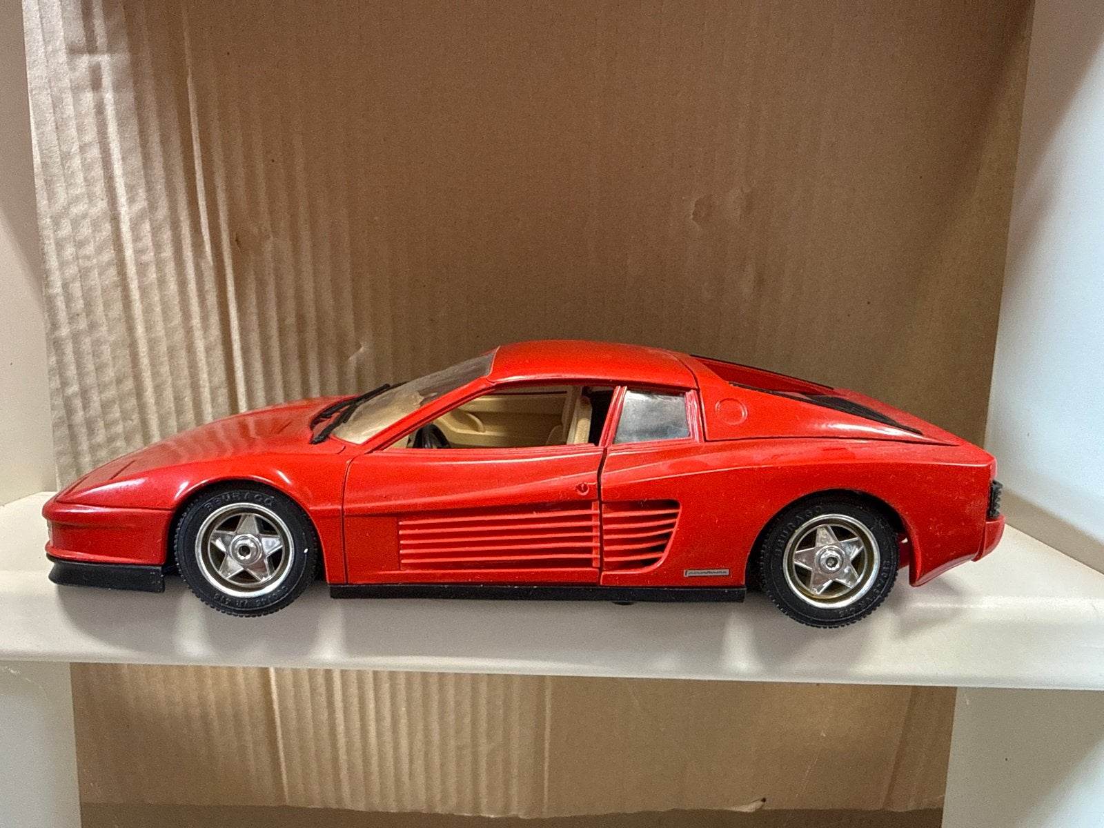 Rode Ferrari Testarossa modelauto, Ophalen of Verzenden, Gebruikt, Auto, Overige merken