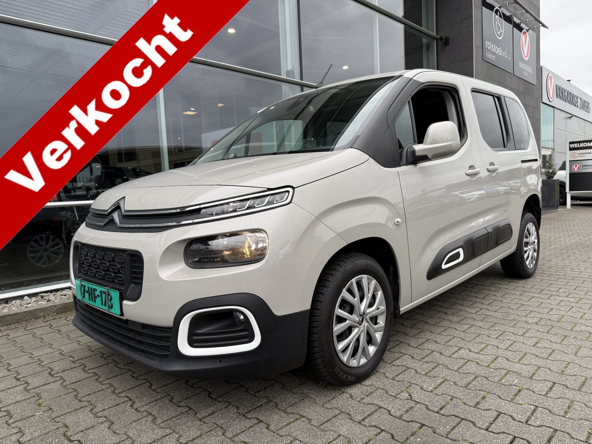 Citroën Berlingo 2+1 Rolstoelauto 1.2 PureTech Shine (Mooie, Stof, Gebruikt, 1645 kg, 19 km/l