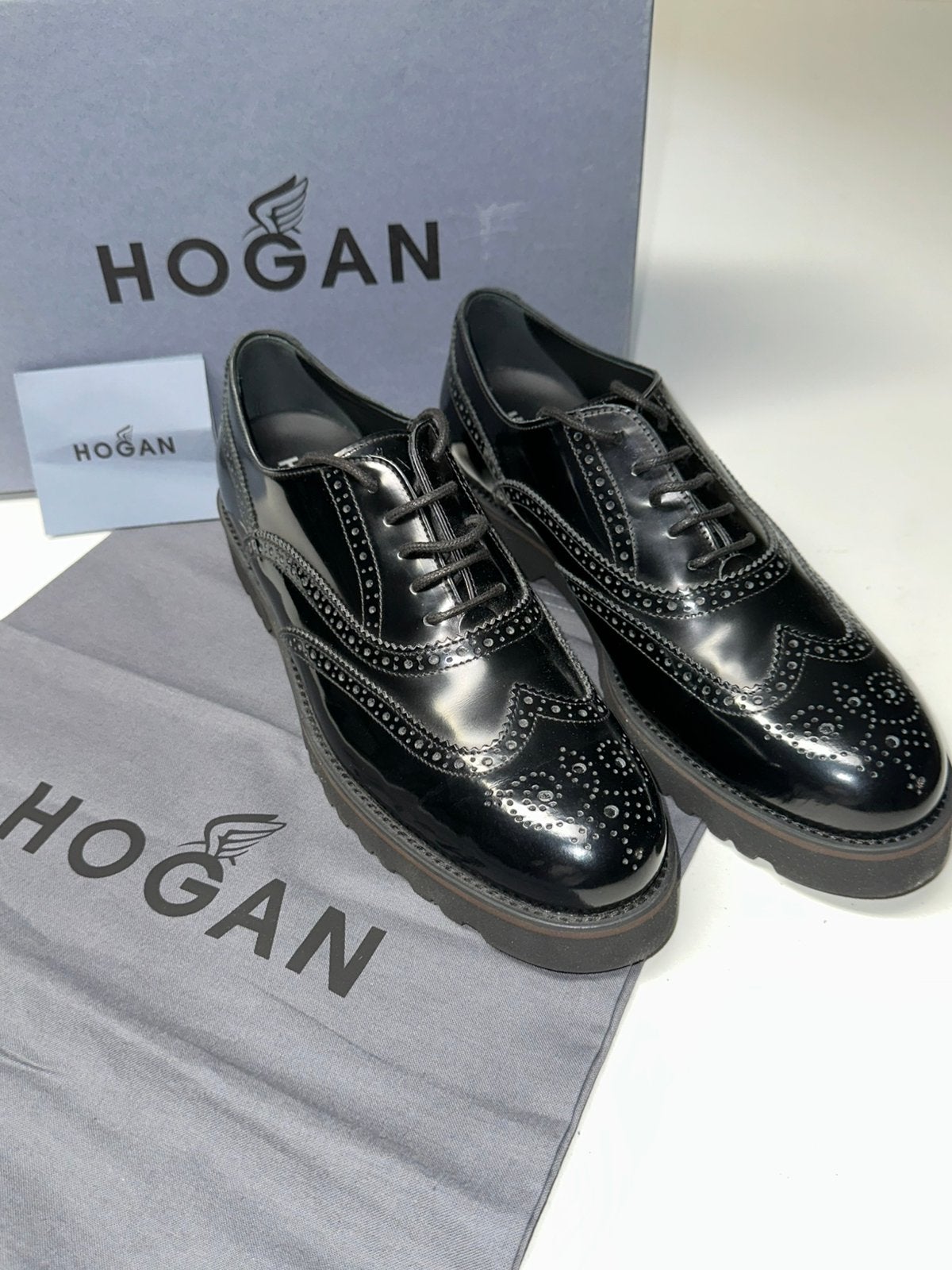 NIEUWE Hogan Dames Brogues - Zwart Lakleer - Maat 40.5, Ophalen of Verzenden, Zo goed als nieuw, Zwart