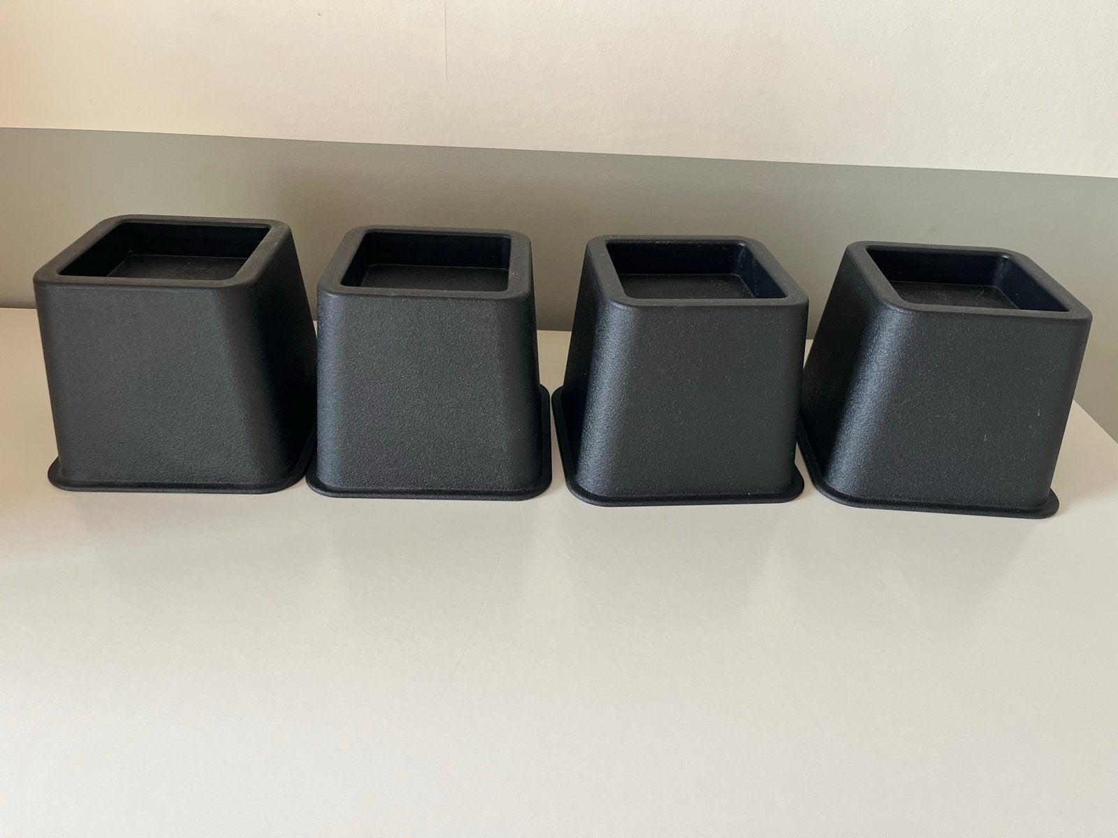 Bedverhogers / klossen 8 cm, set van 4, Ophalen of Verzenden