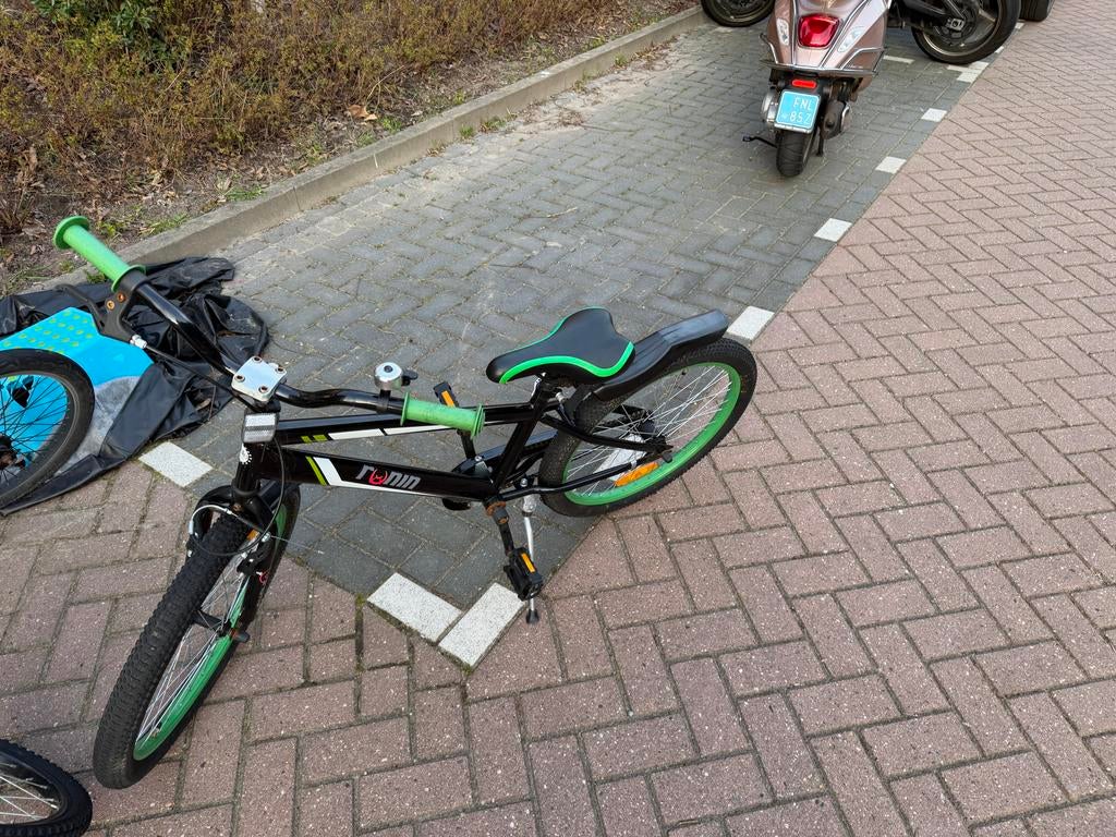 Ronin kinderfiets 22 inch - Zwart/Groen, Fietsen en Brommers, Ophalen, Zo goed als nieuw, 20 inch of meer