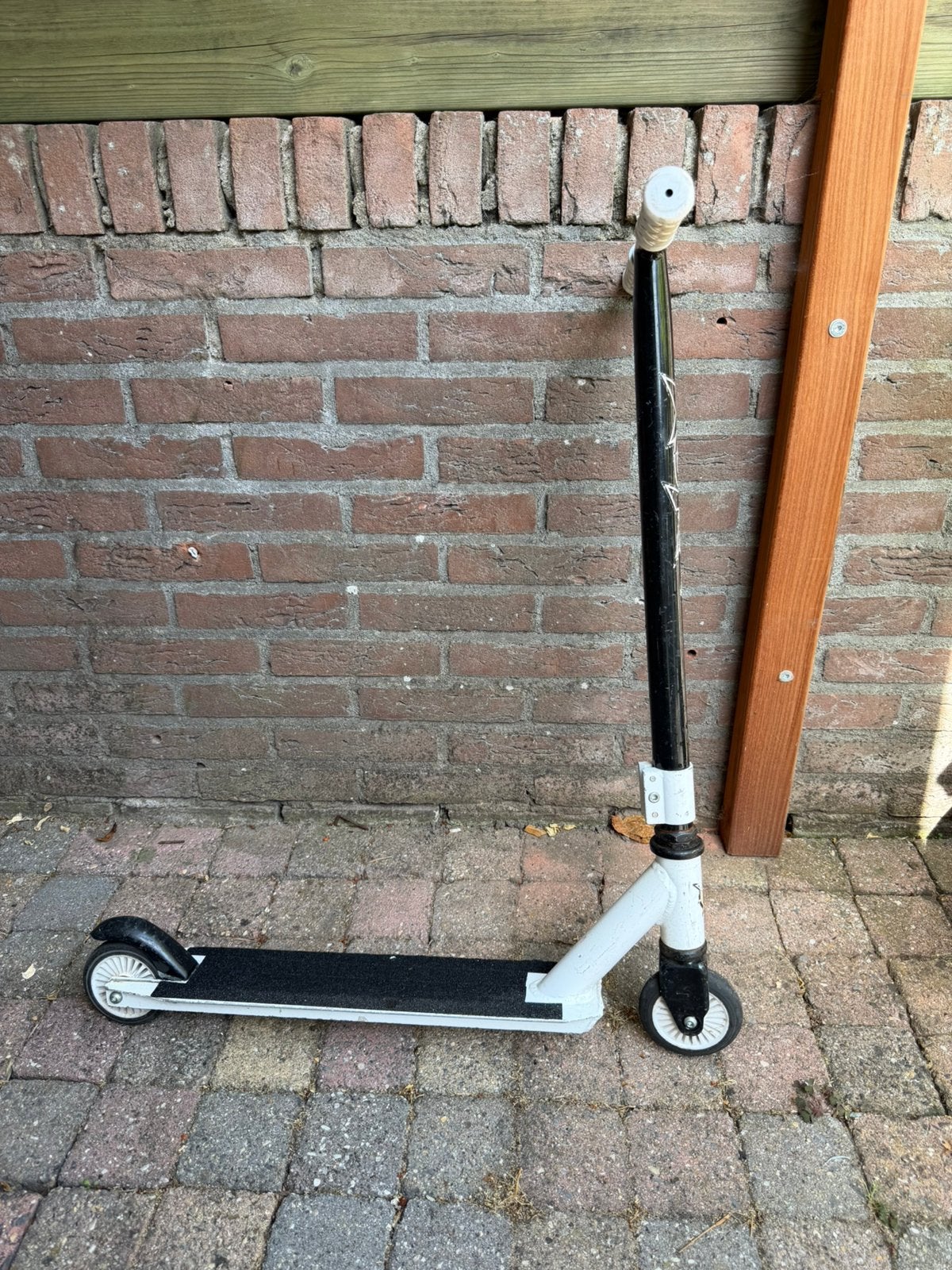 Witte step, Fietsen en Brommers, Steps, Ophalen, Gebruikt, Gewone step