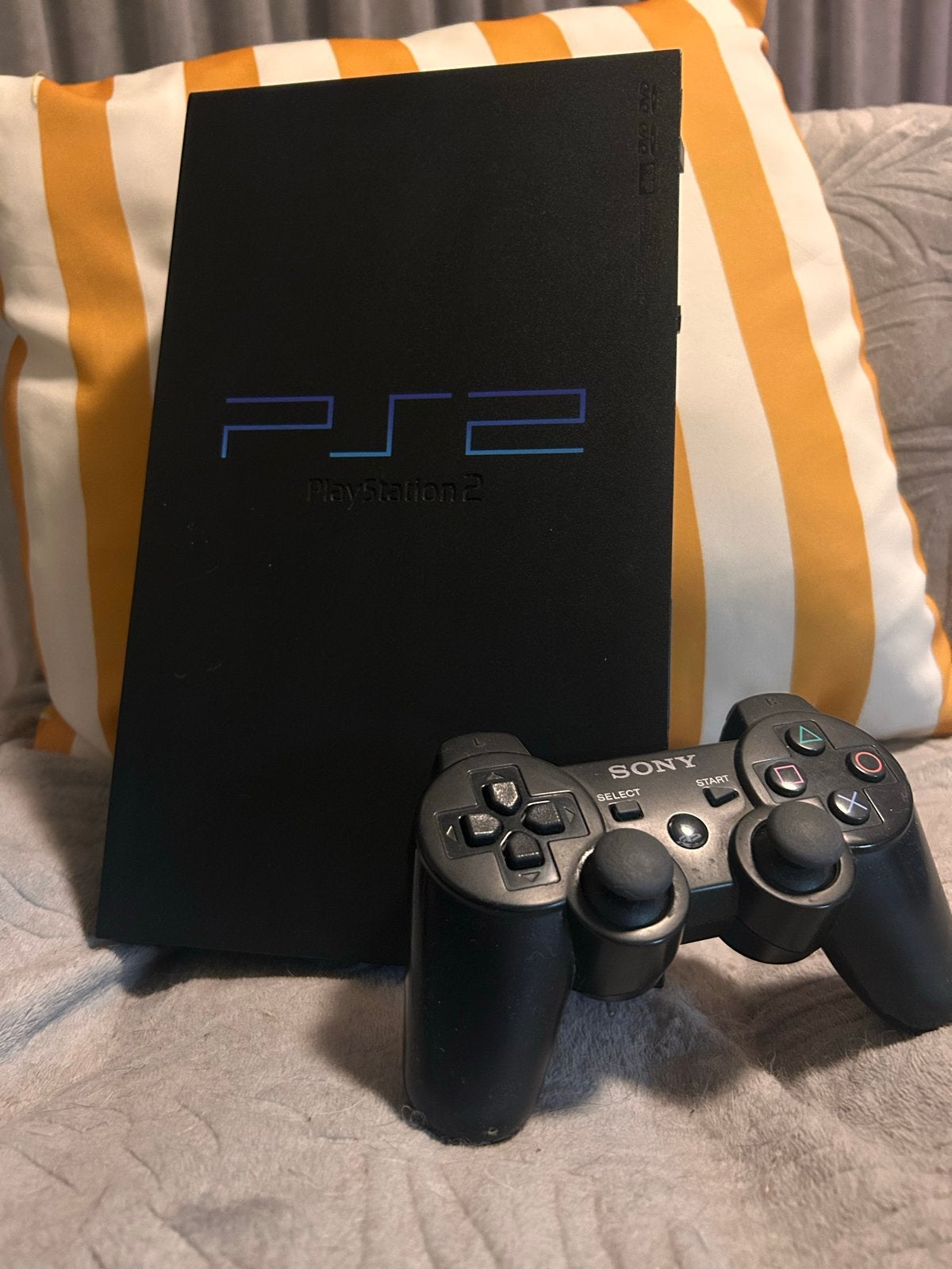 PlayStation 2 (PS2) phat met defecten, Spelcomputers en Games, Ophalen of Verzenden, Niet werkend, Met 1 controller, Phat
