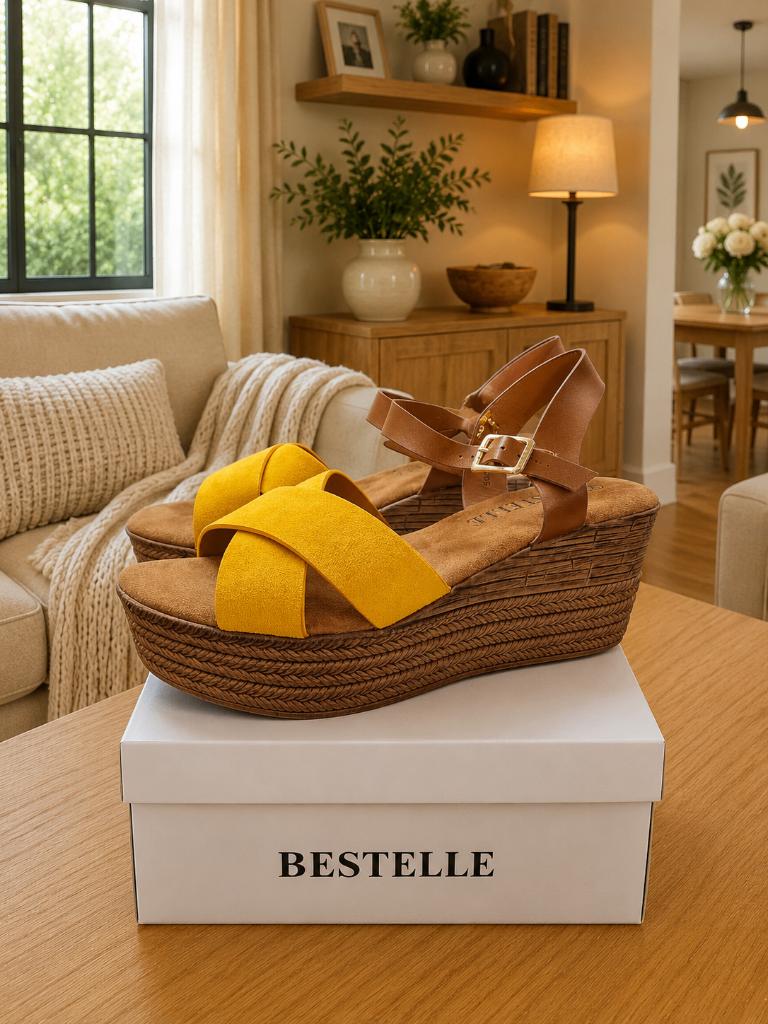 Bestelle gele wedge sandalen – maat 39, Nieuw, Geel, Bestelle, Sandalen of Muiltjes