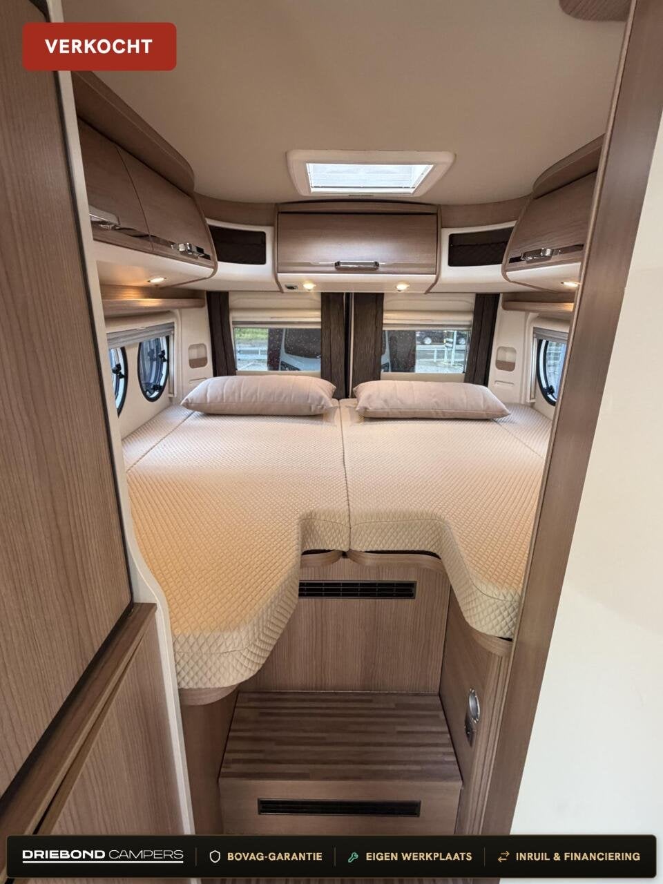 Carthago 640 LE Charming GT Automaat Enkele Bedden Zonnepane, Caravans en Kamperen, Campers, Automaat, Buscamper of Camperbus