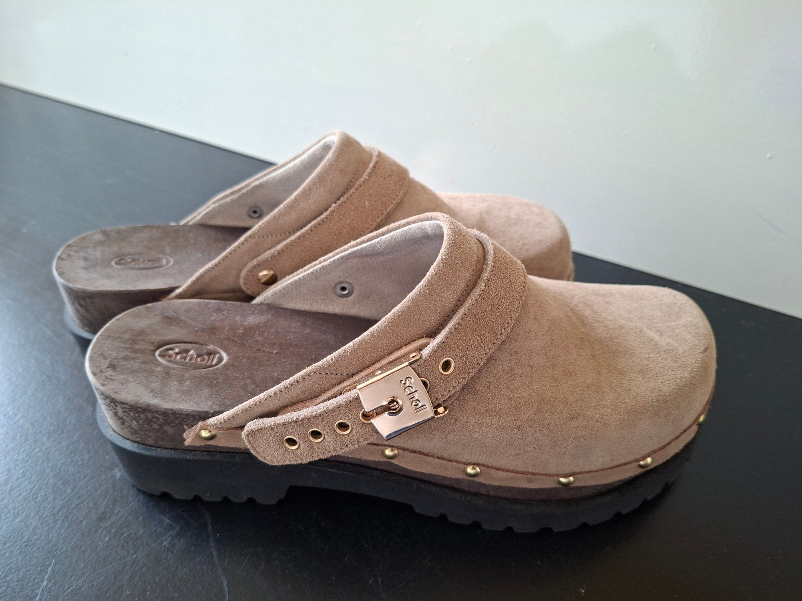 Scholl klompen. Maat 40, Ophalen of Verzenden, Zo goed als nieuw, Zwart, Sneakers of Gympen