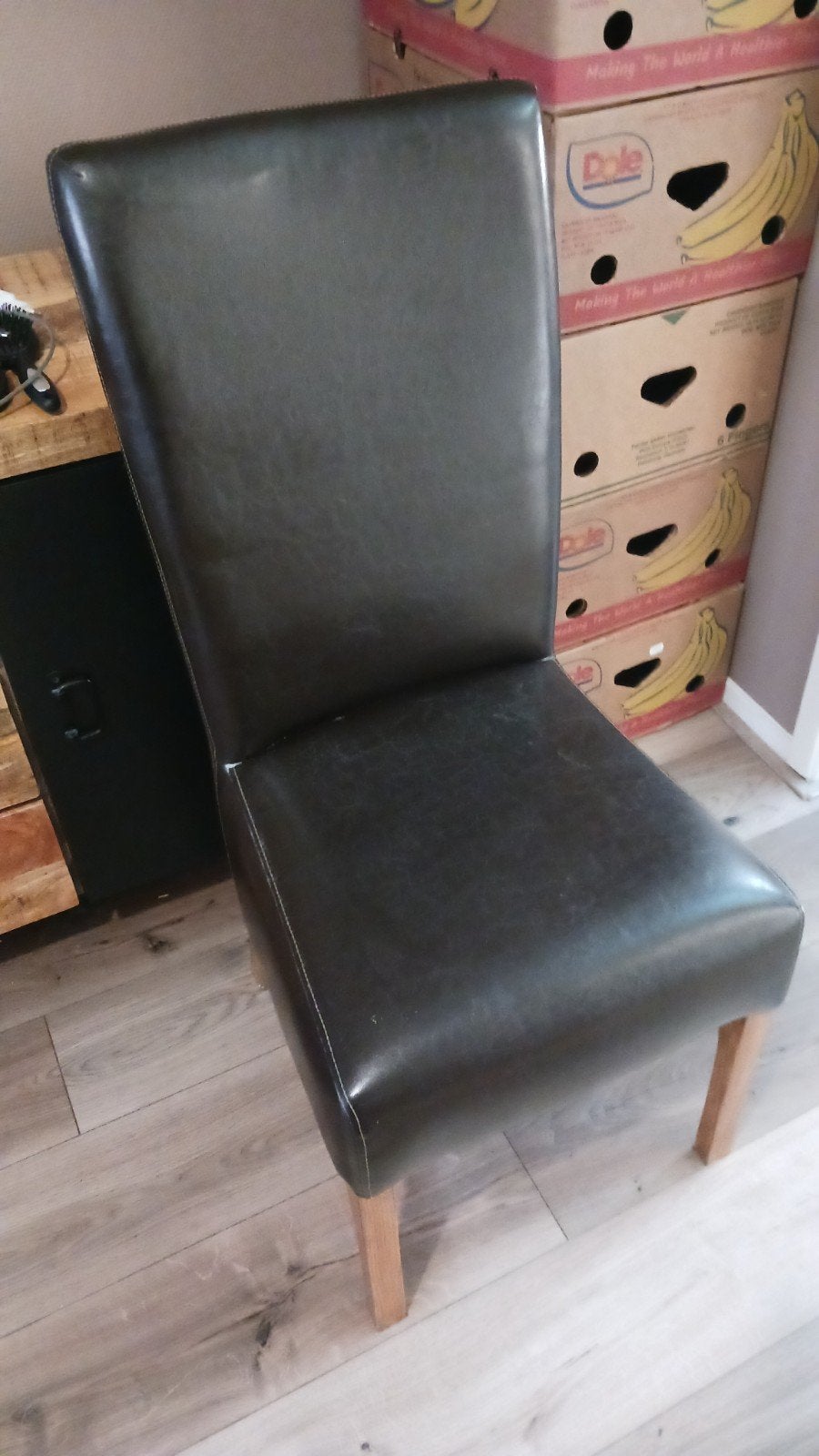 Gratis nette eetkamerstoelen, Ophalen, Gebruikt