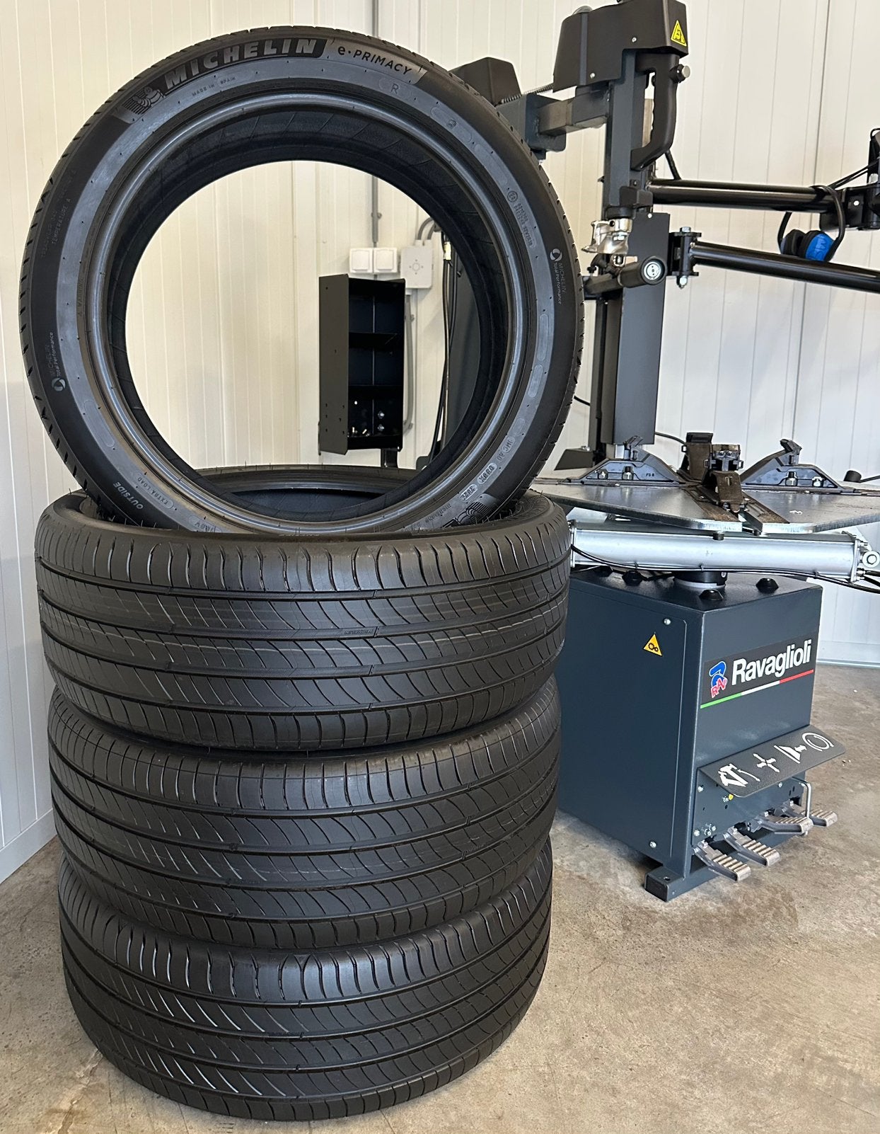 235 45 20 Michelin Zomerbanden 235/45 R20 Inclusief Montage