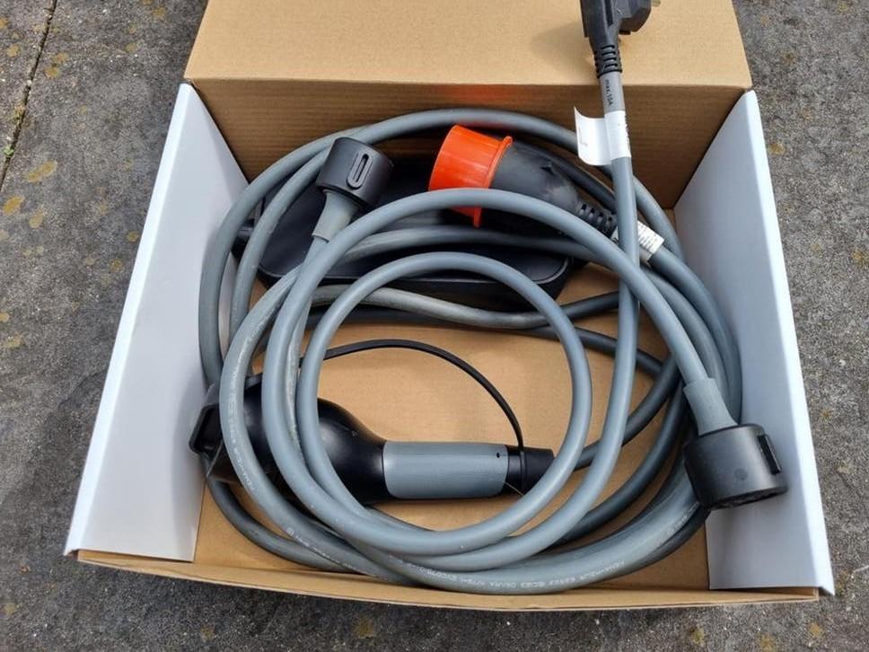 Originele BMW Flexibele Snellaadkabel (EVSE) 1-fase/3-fase, Ophalen of Verzenden