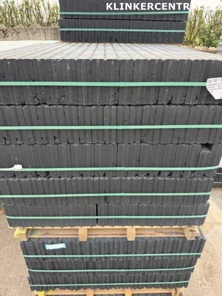 1.100 stuks antraciet 5 x 15 x 100 cm betonbanden opsluitban